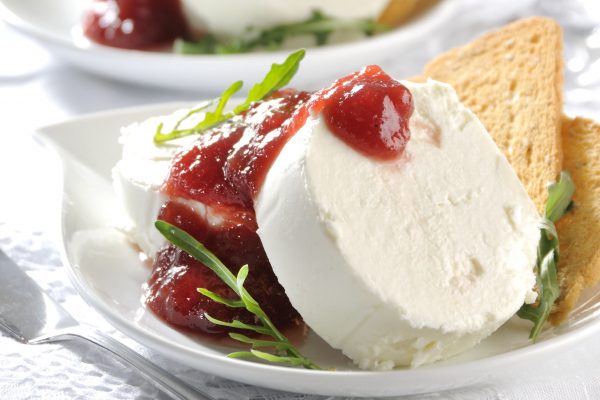 Goat cheese with cranberries and chipotle-web